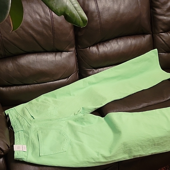 Zara Jeans New Mid-Rise Loose " THE BOOGIE PANT"  Neon Green Super Wide Leg - Picture 8 of 8